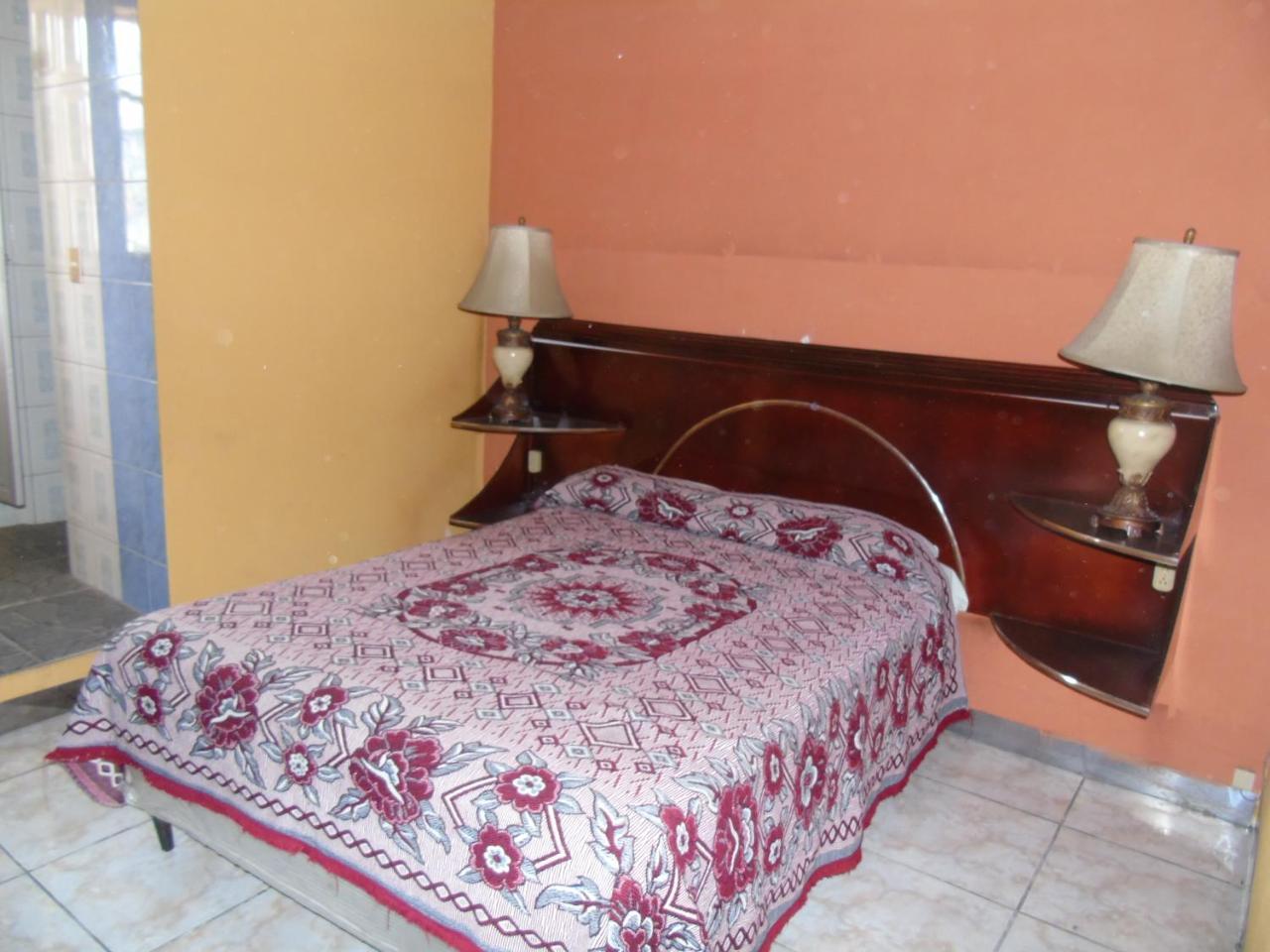 קצאלטננגו Hotel "Posada La Terraza Del Centro" מראה חיצוני תמונה